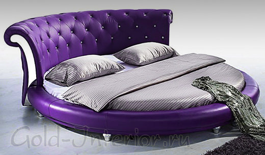 Круглая фиолетовая кожаная кровать
